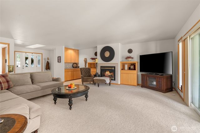 3319 29th Avenue NE, Olympia, WA 98506