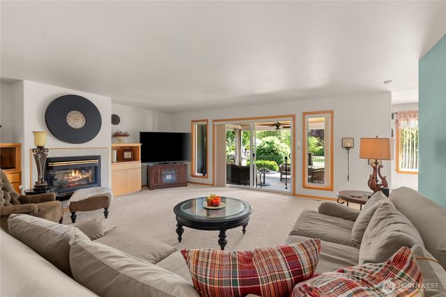 3319 29th Avenue NE, Olympia, WA 98506