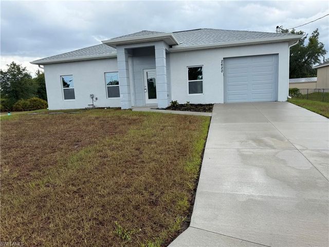 2620 57th ST W, Lehigh Acres, FL 33971