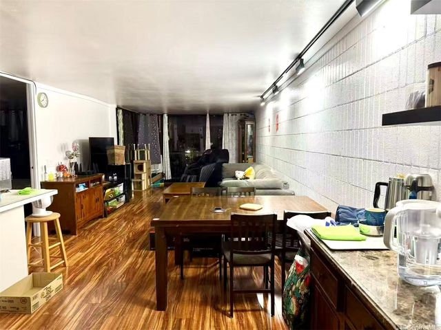 2334 Kapiolani Boulevard 403, Honolulu, HI 96826