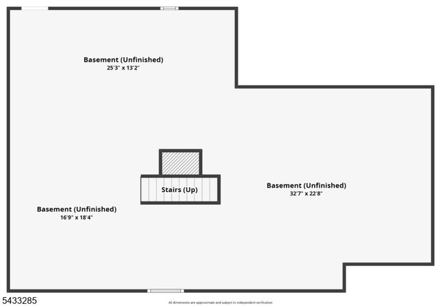 3 Elm St, Chester Boro, NJ 07930