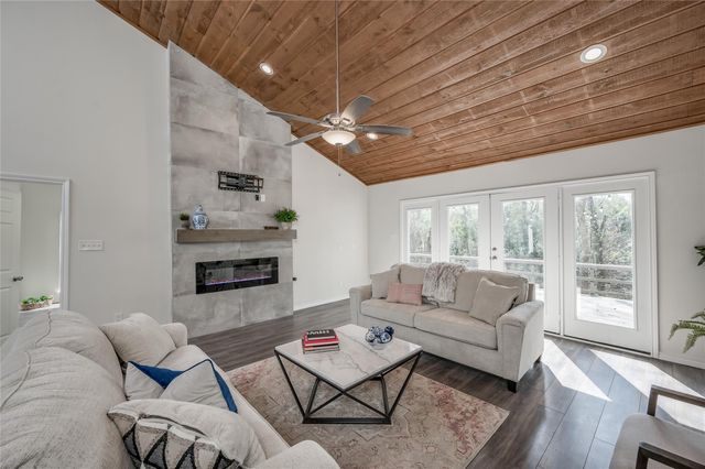 387 Rancho Bauer Drive, Houston, TX 77079