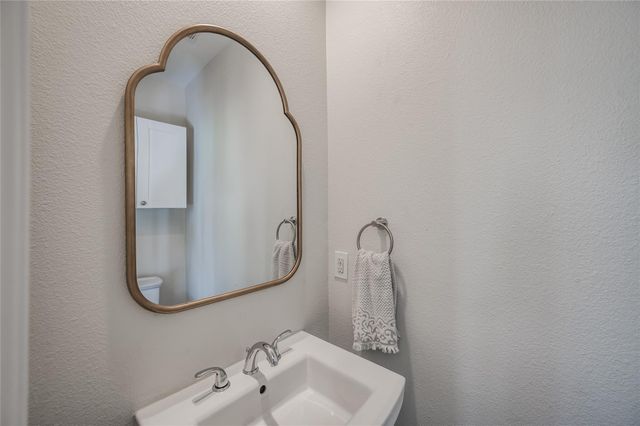 387 Rancho Bauer Drive, Houston, TX 77079