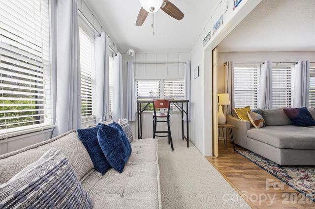 2305 Abbey Circle, Asheville, NC 28805