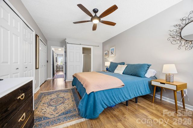 2305 Abbey Circle, Asheville, NC 28805