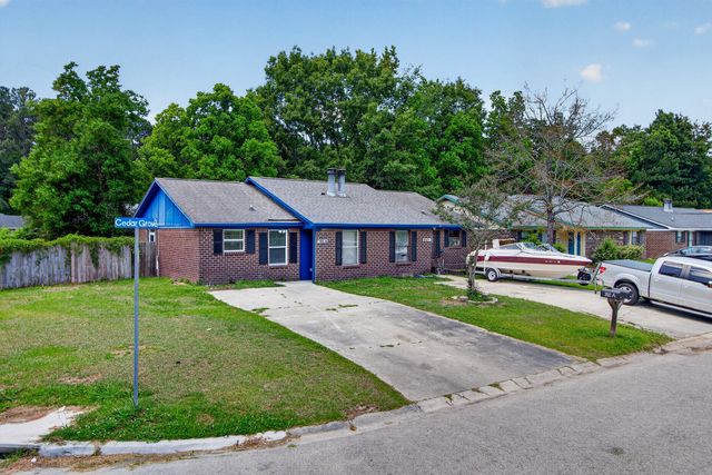 350 Dorchester Manor Boulevard, North Charleston, SC 29420