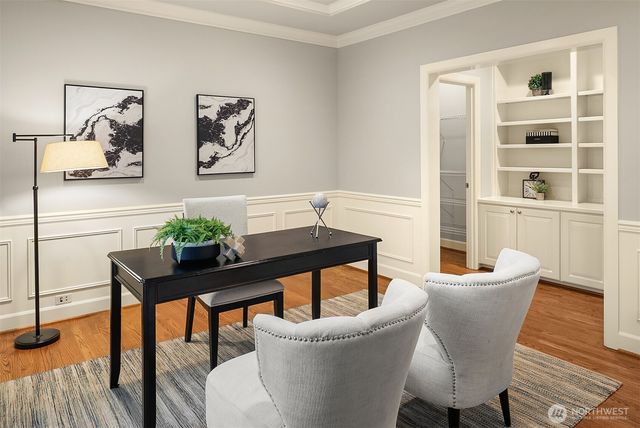 510 215th Court SE, Sammamish, WA 98074