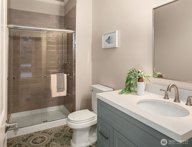 510 215th Court SE, Sammamish, WA 98074