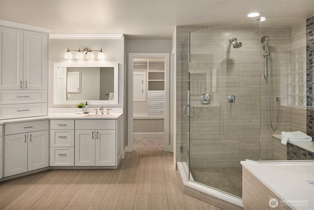 510 215th Court SE, Sammamish, WA 98074