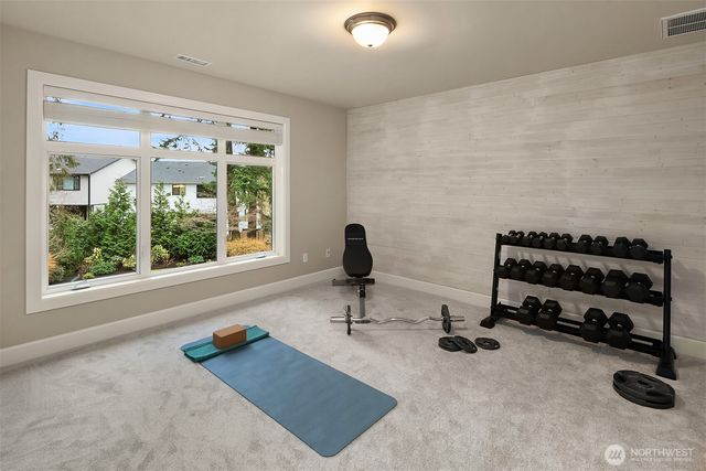 510 215th Court SE, Sammamish, WA 98074