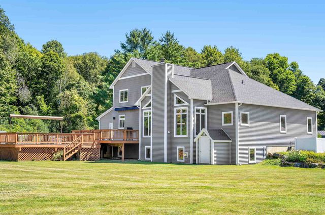 34 Fairway Drive, Stowe, VT 05661