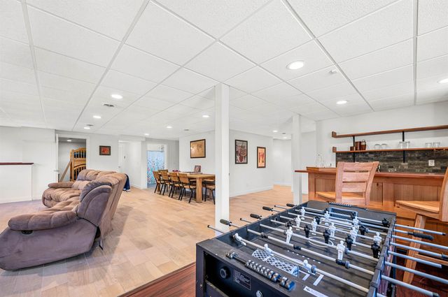 34 Fairway Drive, Stowe, VT 05661