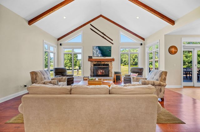 34 Fairway Drive, Stowe, VT 05661