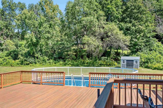 34 Fairway Drive, Stowe, VT 05661