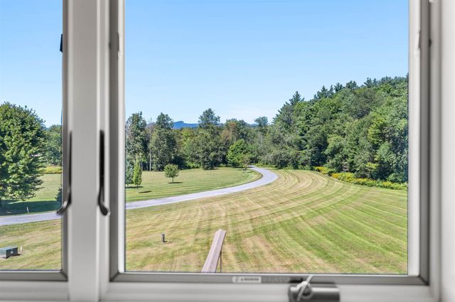 34 Fairway Drive, Stowe, VT 05661