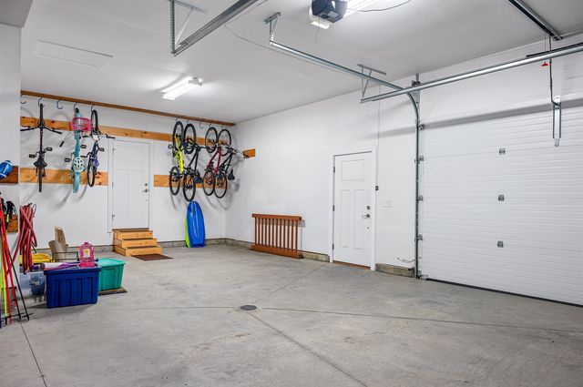 34 Fairway Drive, Stowe, VT 05661