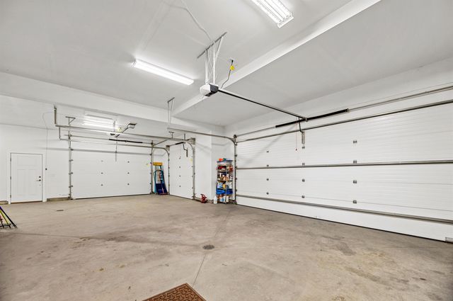 34 Fairway Drive, Stowe, VT 05661