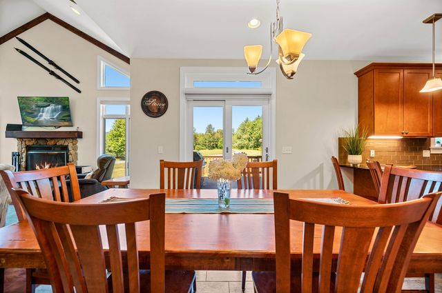 34 Fairway Drive, Stowe, VT 05661