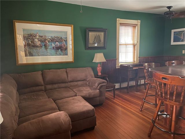 11 BYRNES Street, Newport, RI 02840