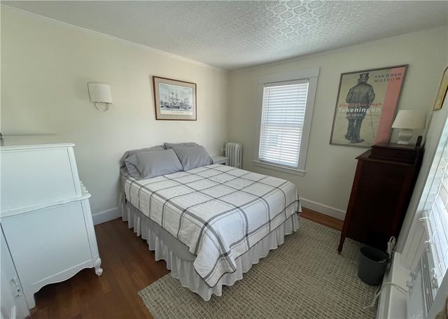 11 BYRNES Street, Newport, RI 02840