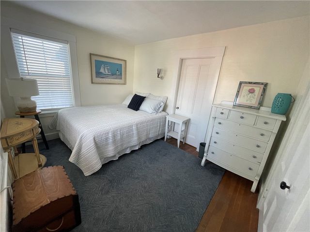 11 BYRNES Street, Newport, RI 02840