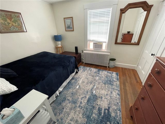 11 BYRNES Street, Newport, RI 02840
