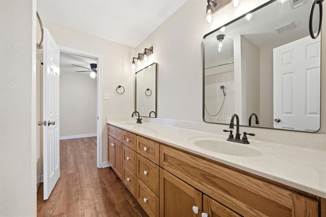 710 Erath Street, Meridian, TX 76665