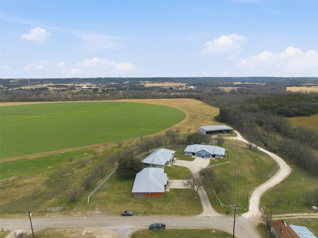 710 Erath Street, Meridian, TX 76665