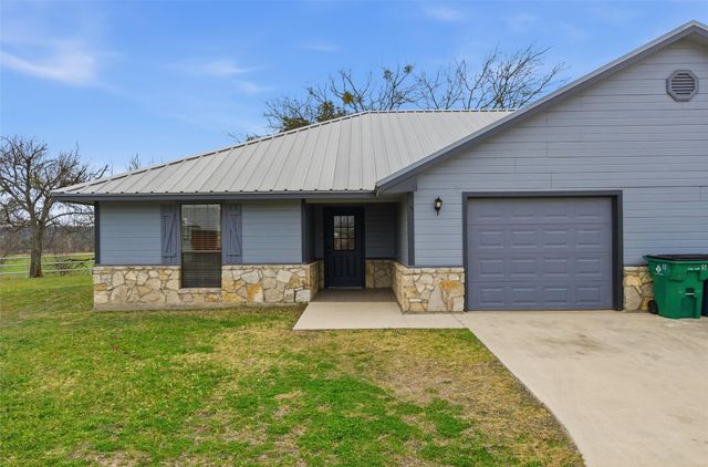 710 Erath Street, Meridian, TX 76665