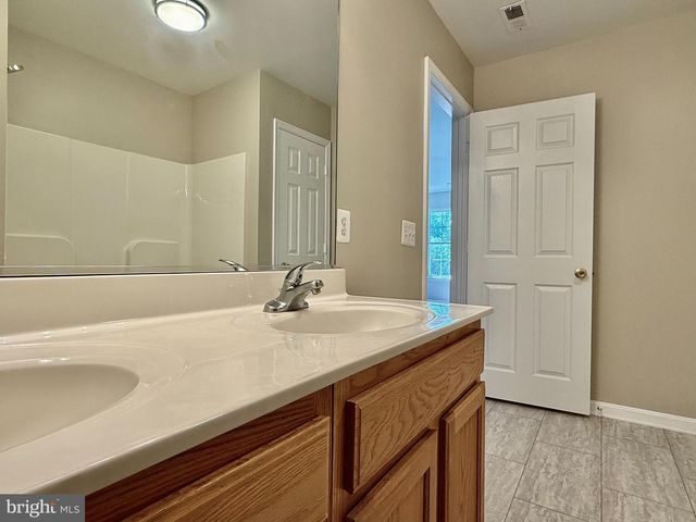 1303 BLUE HERON DR, Denton, MD 21629