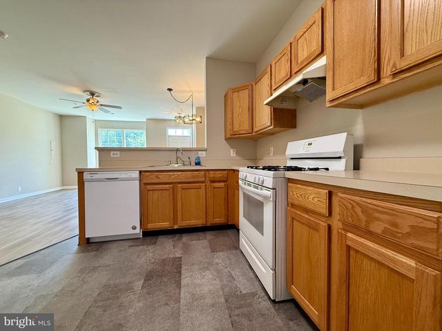 1303 BLUE HERON DR, Denton, MD 21629