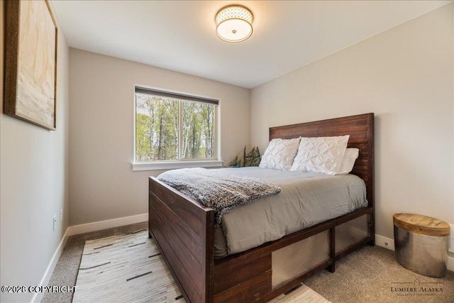 1380 N Bloodstone Circle, Wasilla, AK 99654