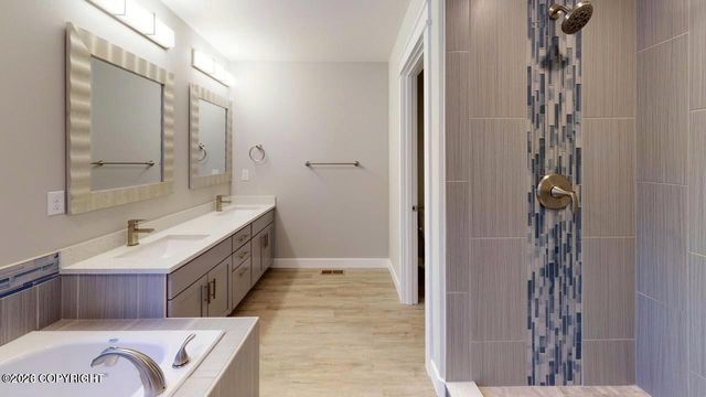 1380 N Bloodstone Circle, Wasilla, AK 99654