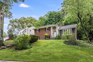 245 Essex Ave, Bloomfield Twp., NJ 07003