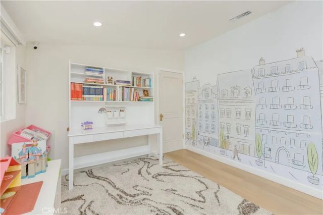 3006 Trudi Lane, Burbank, CA 91504