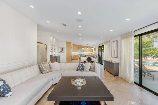 3006 Trudi Lane, Burbank, CA 91504