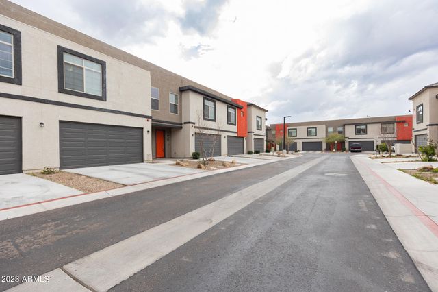 2950 N 38TH Street 4, Phoenix, AZ 85018