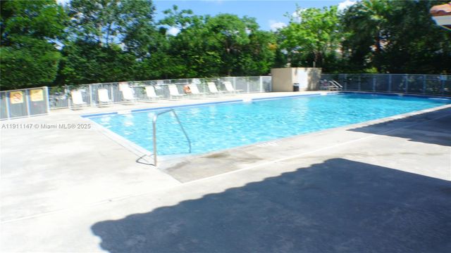 1464 Springside Dr 1464, Weston, FL 33326