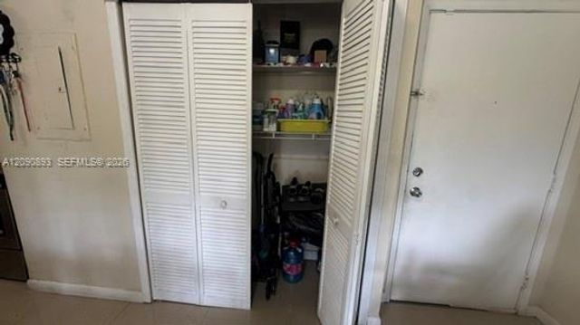 8850 Fontainebleau Boulevard 203, Miami, FL 33172