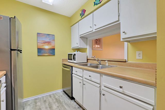 4493 Little River Inn Ln Apt 1608, Little River, SC 29566
