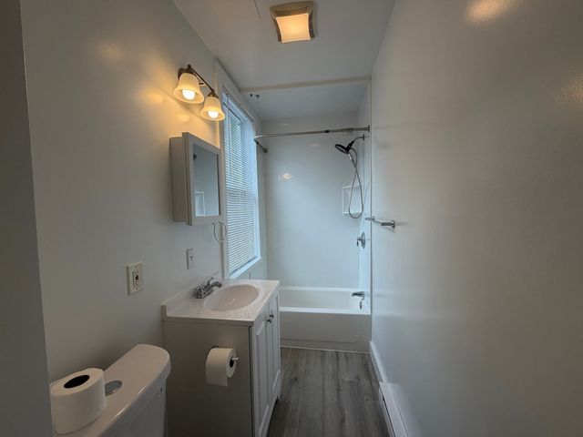 40 Chelmsford 1, Methuen, MA 01844