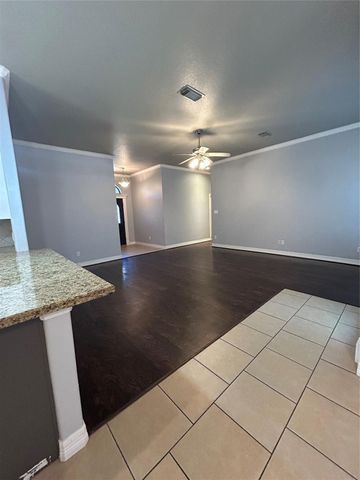 113 Eagle Nest Court, Richwood, TX 77566