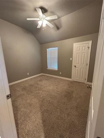 113 Eagle Nest Court, Richwood, TX 77566