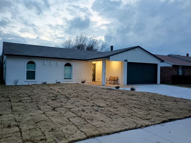 5408 Gibson Drive, The Colony, TX 75056