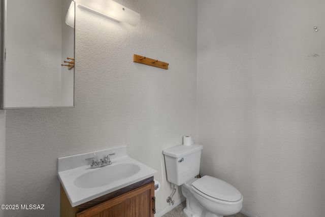 108 Stoddard Way, Patagonia, AZ 85624