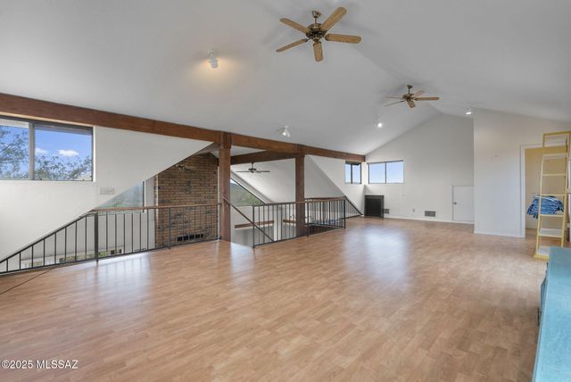 108 Stoddard Way, Patagonia, AZ 85624
