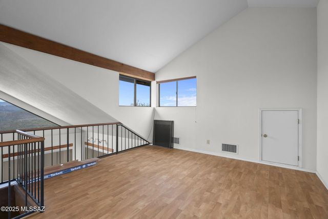 108 Stoddard Way, Patagonia, AZ 85624