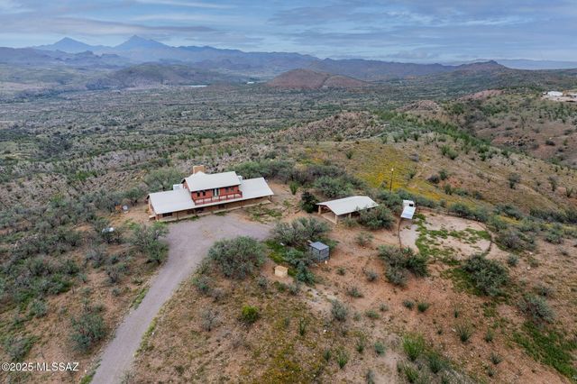 108 Stoddard Way, Patagonia, AZ 85624