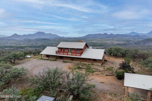 108 Stoddard Way, Patagonia, AZ 85624