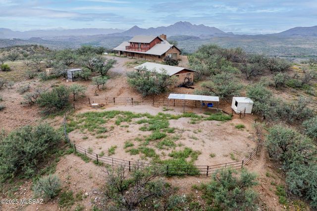 108 Stoddard Way, Patagonia, AZ 85624